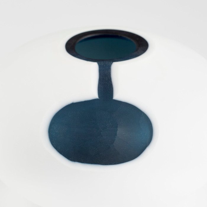 Small Oracle Vase in Blue And White by Cyan Design