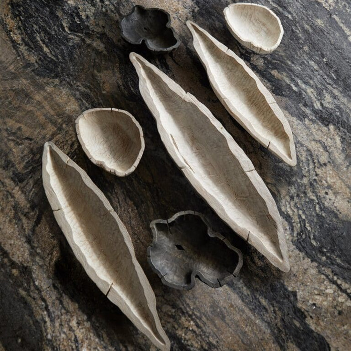 Bovina Tray in Black by Cyan Design