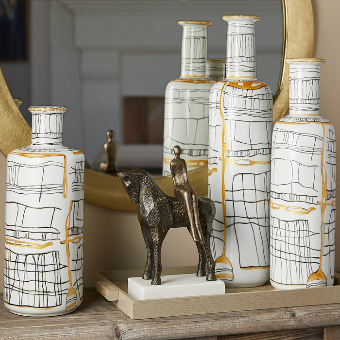 Large Lindus Vase in Black & White by Cyan Design