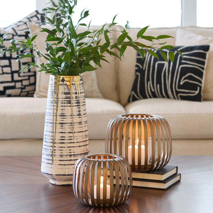 Medium Liny Hurricane in Gold by Cyan Design