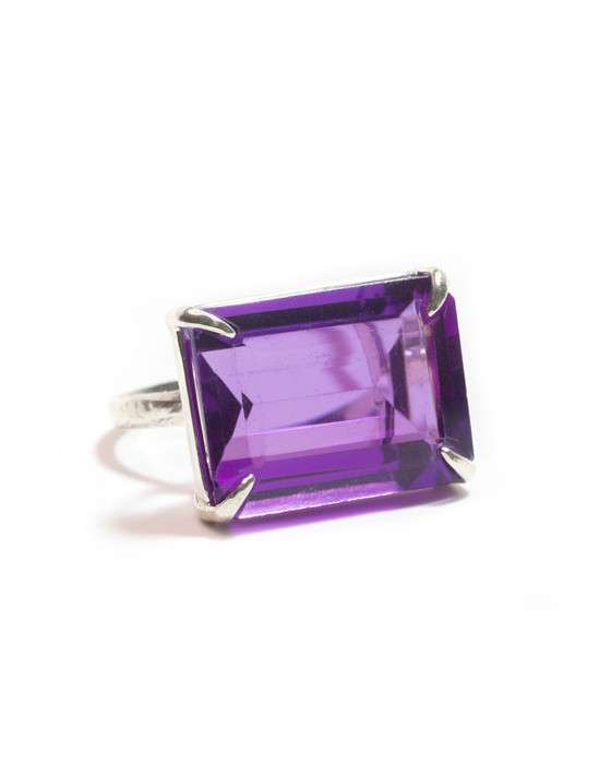 Dorian Webb - Large Shimmer Ring in Amethyst
