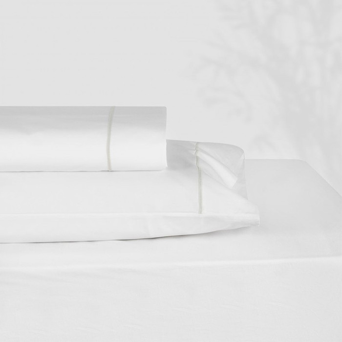 Classic Hotel Sheet Set by Bovi
