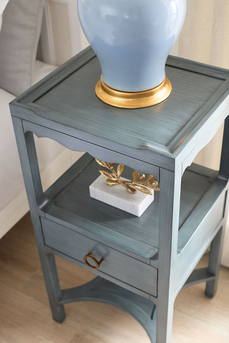 Villa & House - Sara 1-Drawer End Table in Foggy Horizon