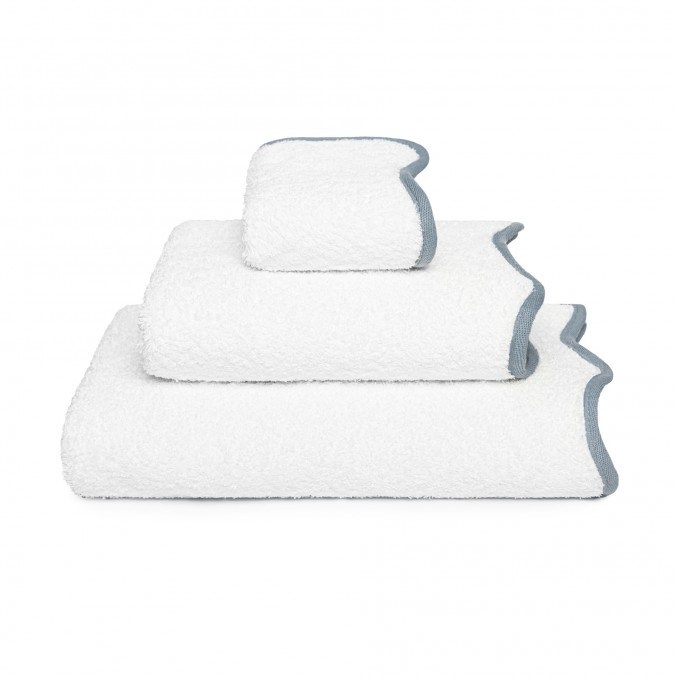 Portobello Scalloped Towel FRENCH BLUE 15019 by Graccioza
