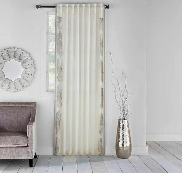 Cloud9 Design Zuri Ivory Silver Linen Panel