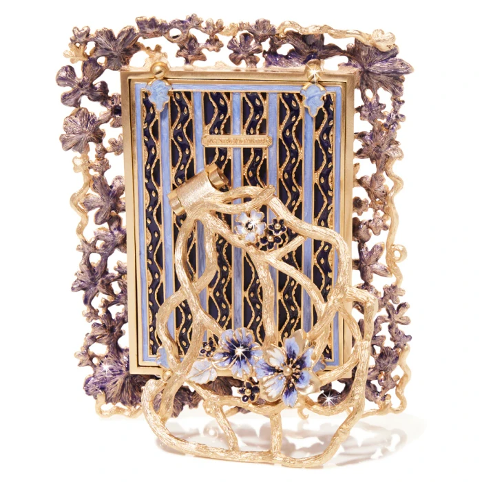 Jay Strongwater Leartes 4" x 6" Crystal Picture Frame in Delft Garden