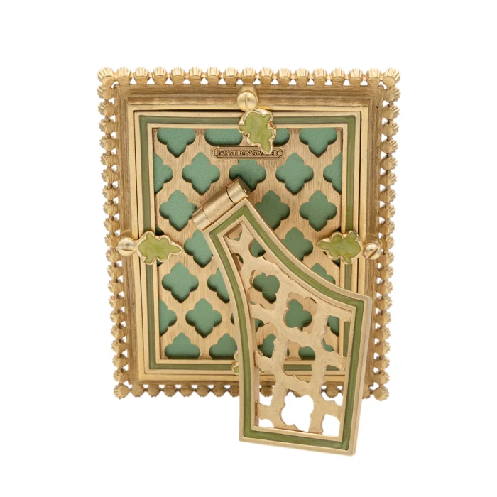 Jay Strongwater Emilia Stone Edge Leaf Green 3" x 4" Crystal Picture Frame