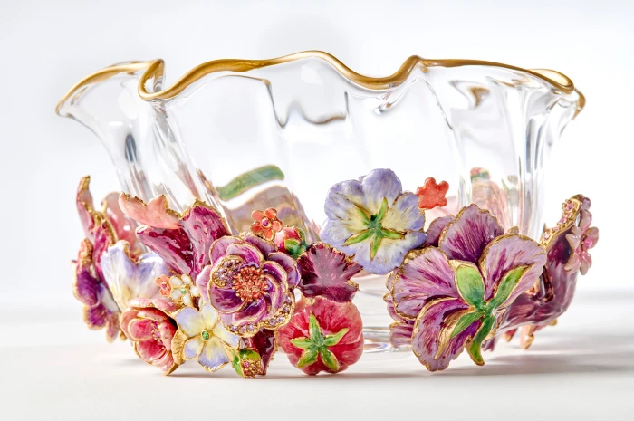 Jay Strongwater Paisley Small Ruffle Flower Bowl