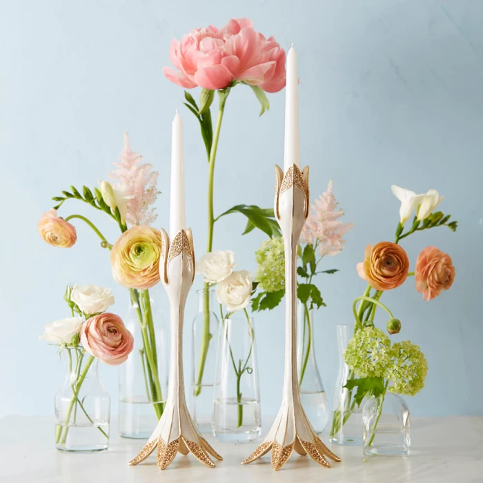 Jay Strongwater Abraham Tulip Medium White Candlestick Holder