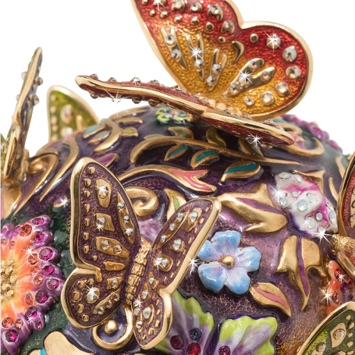 Jay Strongwater Frida Skull with Butterflies Figurine