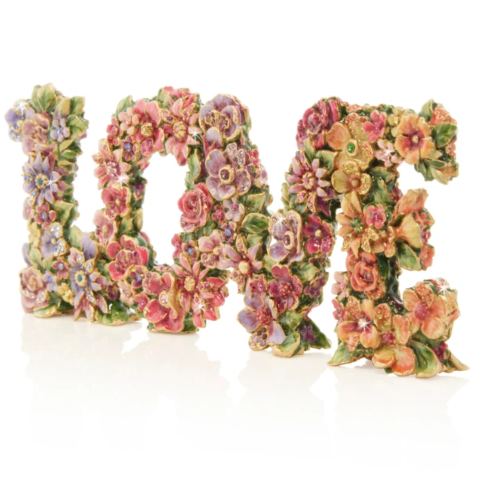 Jay Strongwater Olivia Love Objet in Red