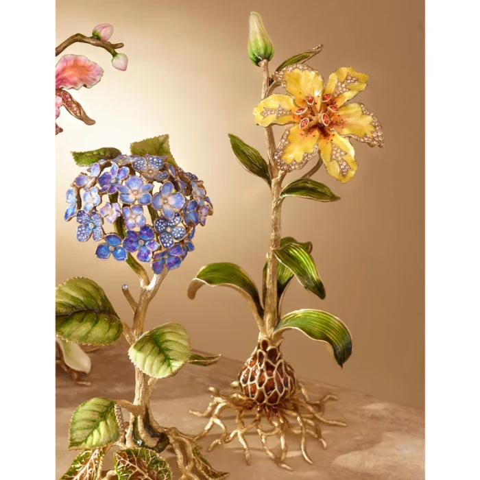 Jay Strongwater Delphina Lily Objet