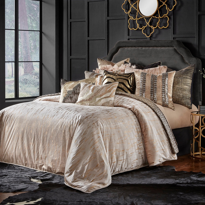 Cloud9 Design Arian Ivory Velvet Duvet Cover