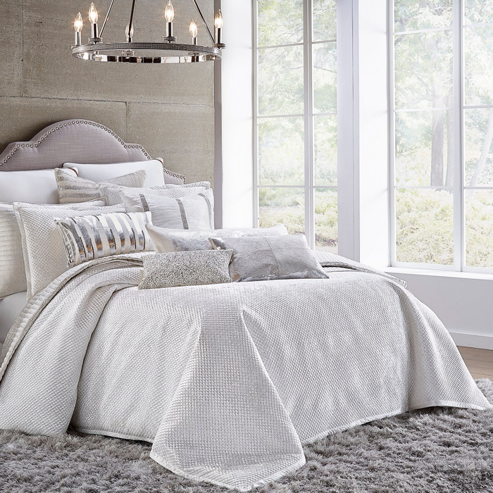 Cloud9 Design Aviya Ivory Duvet Set