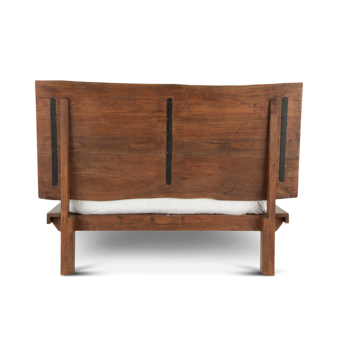 World Interiors - Nottingham Queen Bed in Walnut Finish