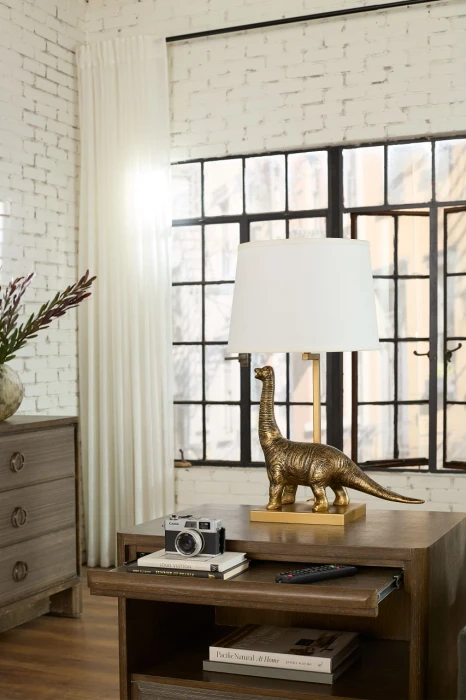 Villa & House - 14" White Linen Lamp Shade with Nickel - White