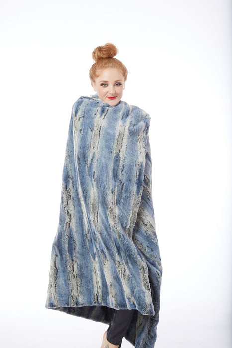 Tourance Aspen Throw in Denim