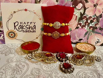 Gold Om Rakhis