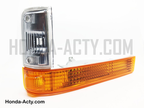 Turn Signal Lamp Assembly - Front, Right, Amber Type - Honda Acty Truck HA3, HA4 Models - 1990-1999 Turn Signal Lamp Assembly - Front, Right, Amber Type - Honda Acty Truck HA3, HA4 Models - 1990-1999