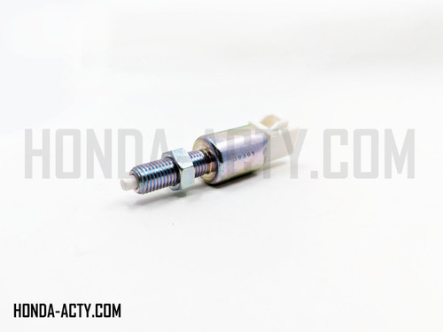 Brake Pedal Light Switch - Honda Vamos Van HM1, HM2 Models - 1999-2018 Brake Pedal Light Switch - Honda Vamos Van HM1, HM2 Models - 1999-2018