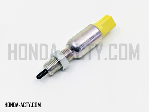 Clutch Pedal Switch - Honda Acty Van HH5, HH6 Models - 1999-2019 Clutch Pedal Switch - Honda Acty Van HH5, HH6 Models - 1999-2019