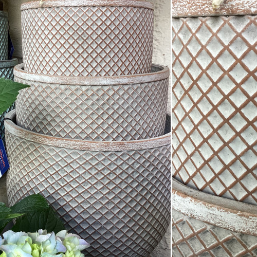 Axia Egg Pot Beige White Xlrg