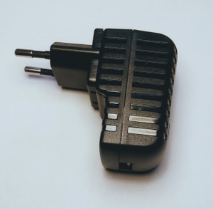 5V DC USB Power Adapter (Euro Plug) 5V DC USB Power Adapter (Euro Plug)