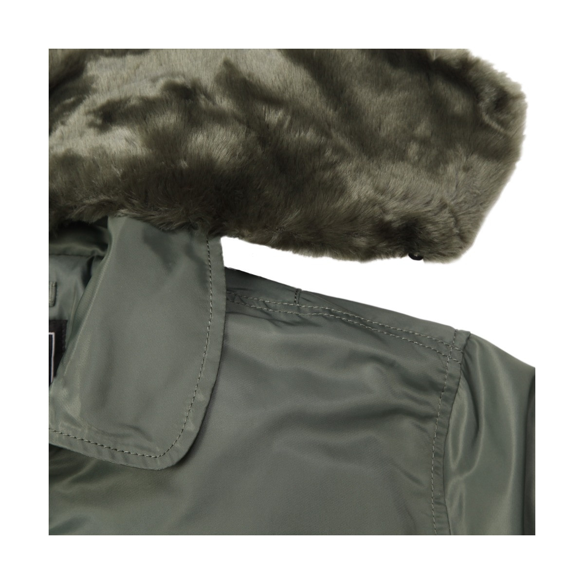 Alpha Industries B-15 フライト ジャケット