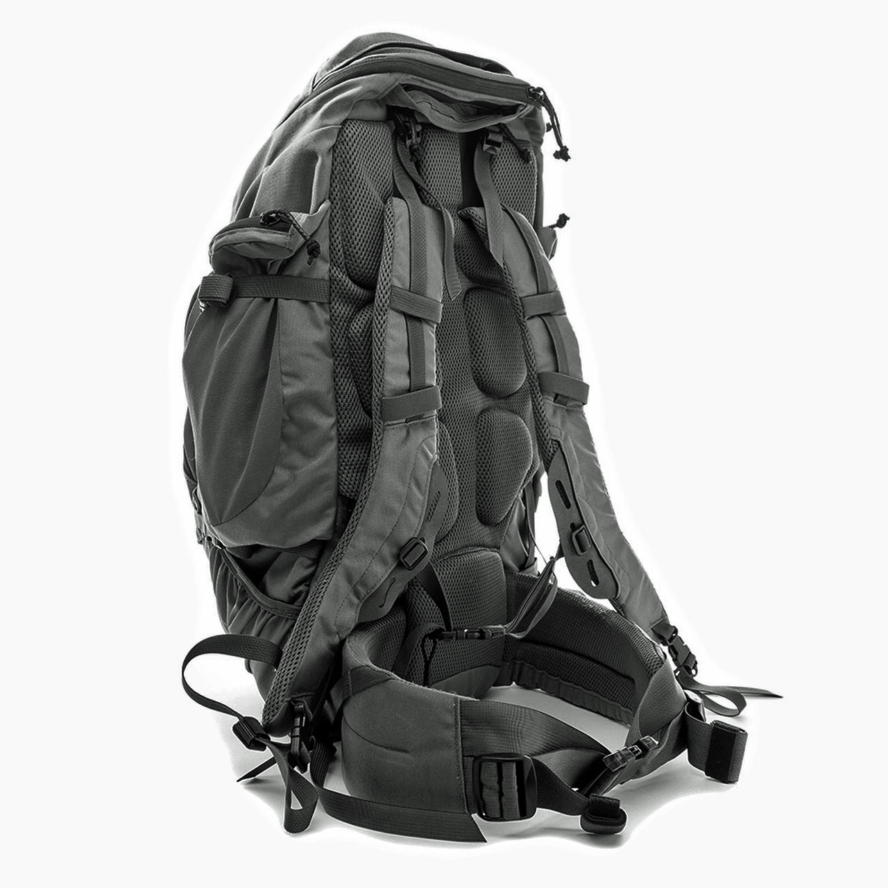 珍しい Eagle Industries インベーダー 50L バックパック アメリカ製 