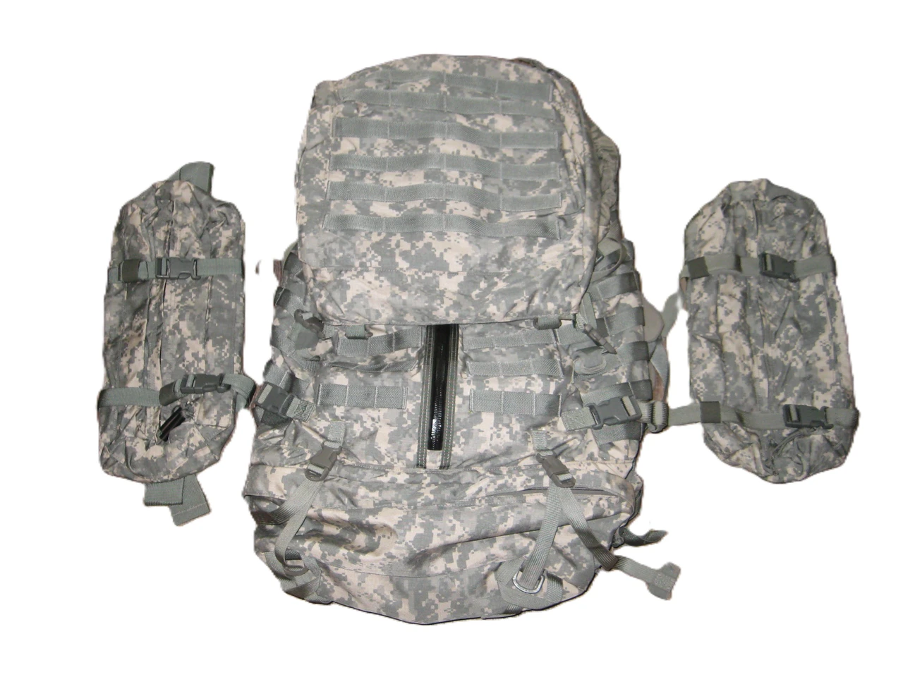 EMILE (Enhanced Modular Integrated Load-carrying Equipment) Rucksack ...