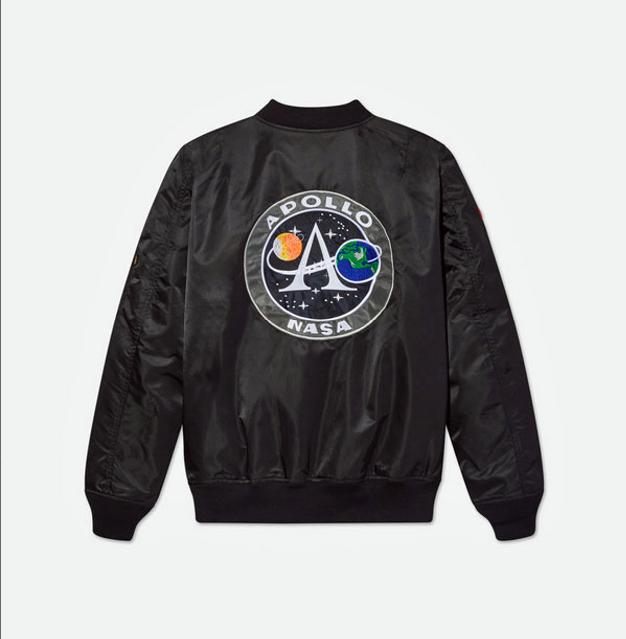 【直売最安】【この冬最強の一着】ALPHA INDUSTRIES ジャケット L 黒 ジャケット・アウター