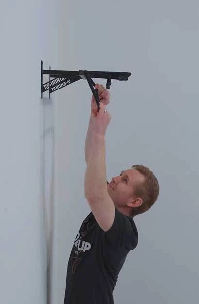 Hold Up Displays HD08-FW Crossbow Bow Holder - Wall Mount For Flat Surfaces
