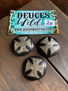 Concho Set 26-Maltese Cross on Black 1.25" 