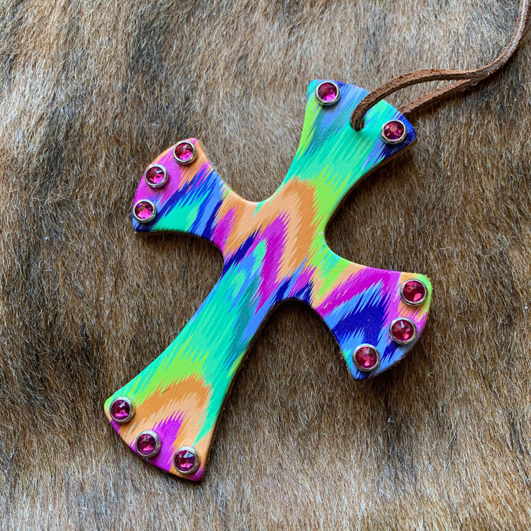 Tie Dye Chevron Saddle Cross