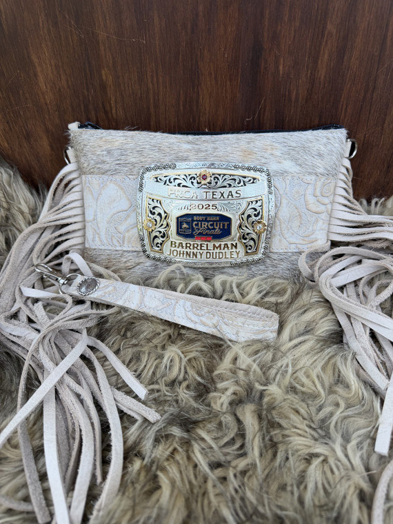 Buckle Wristlet-Cream & Vanilla Roses