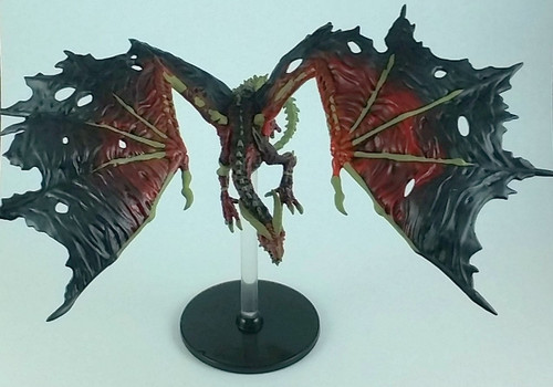 Red Dracolich Dungeons & Dragons miniature from Icons of the Realms Rage of Demons set.