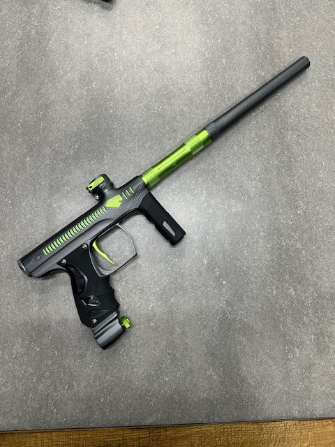 Shocker ERA - Electronic Paintball Gun w/ Method Bolt - Pewter/Green