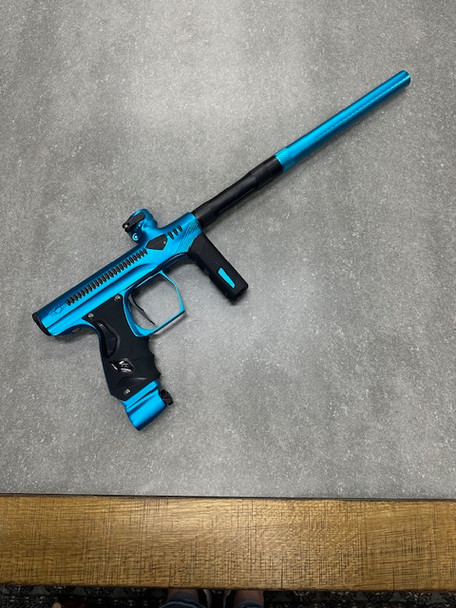 Shocker ERA - Electronic Paintball Gun w/ Method Bolt - Teal/Black Shocker ERA - Electronic Paintball Gun w/ Method Bolt - Teal/Black
