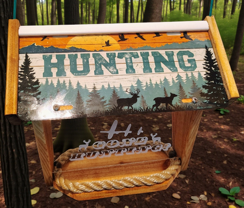 Hunting Deluxe two-sided Cedar Brid Feeder