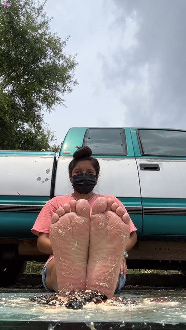 Wet Squish 2