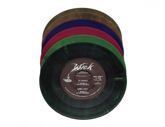 T. Benny & The Buzz Brothers - Gimme A Buzz - 7" Colored Vinyl T. Benny & The Buzz Brothers - Gimme A Buzz - 7" Colored Vinyl