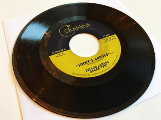 Delvon Lamarr Organ Trio - Jimmy's Groove - 7" Vinyl