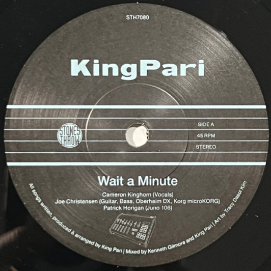King Pari - Wait A Minute - 7" Vinyl