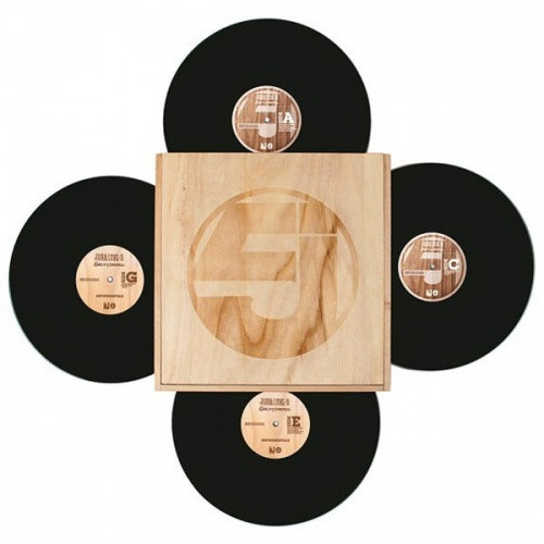 Jurassic 5 - Quality Control: The Wood Box RSD - 4x LP Vinyl Box