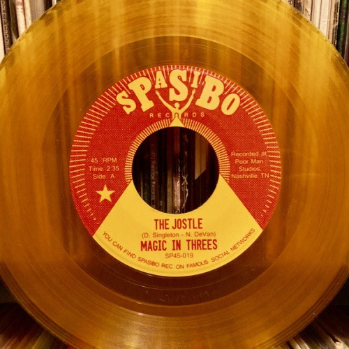 Magic In Threes - The Jostle - 7" Colored Vinyl
