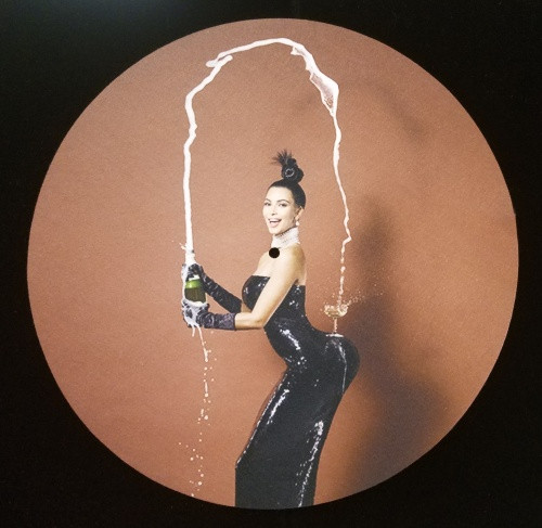 kim k black dress champagne Kim Kardashian - Champagne - Single Slipmat