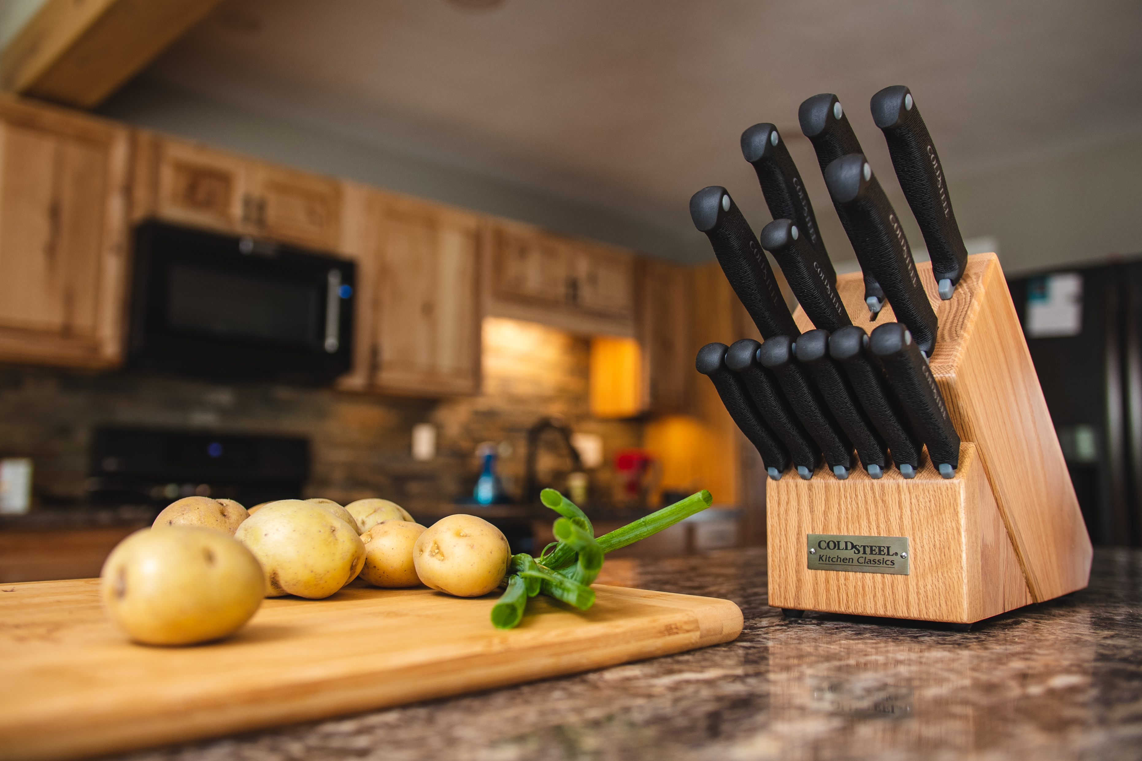 Essential Kitchen Small Knife Set - COOL HUNTING®