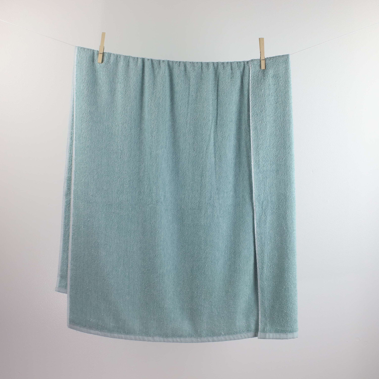 1888 Mills supplier gallery image - Fibertone Solid Pool Towel - Full Terry - fibertone_solid_beach_seafoam_bt10682sfomso_04