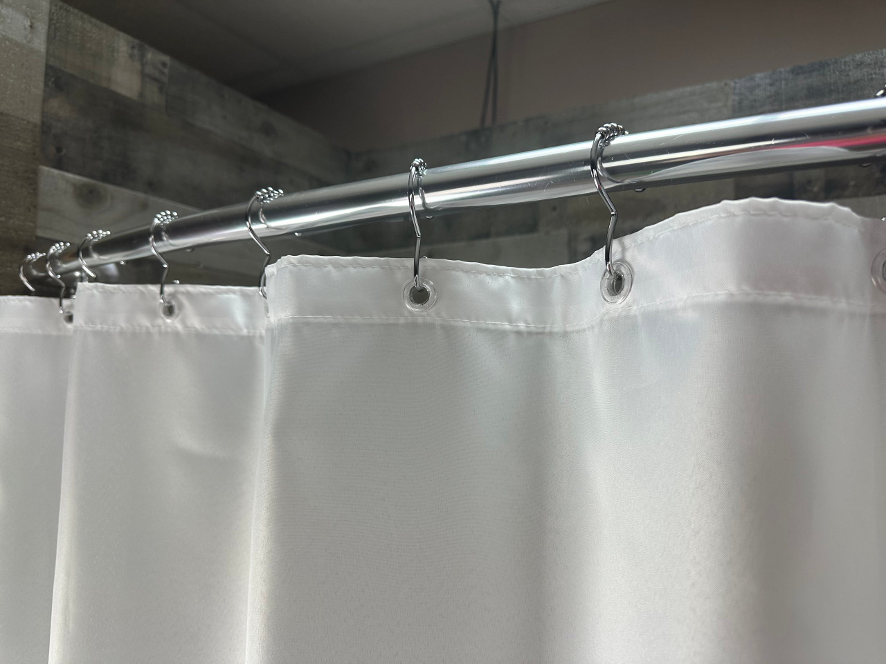 Header option - Plastic Clear Grommets (Kartri source)