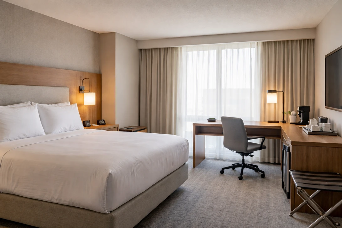 Essential Hotel Amenities for Business Travelers: An Operator's Checklist